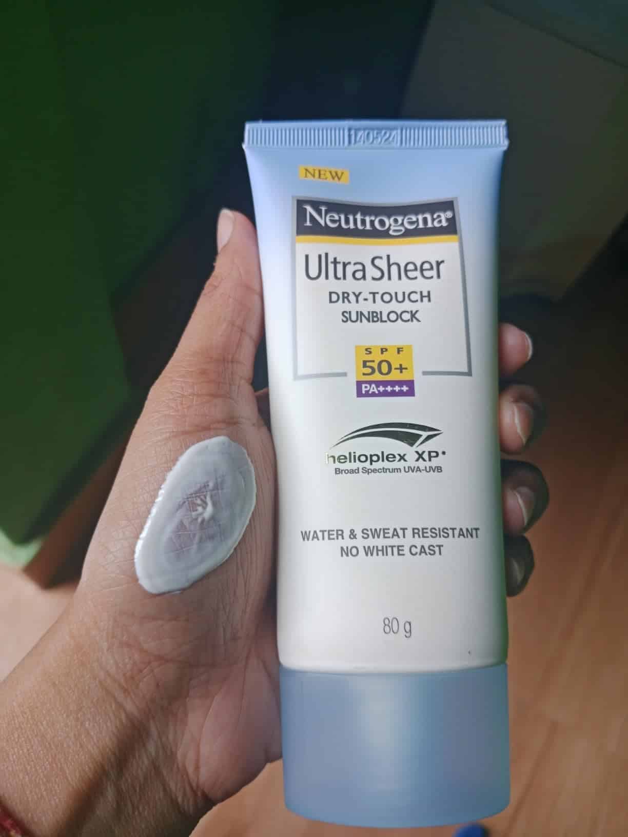 Texture and Colour of Sunscreen.